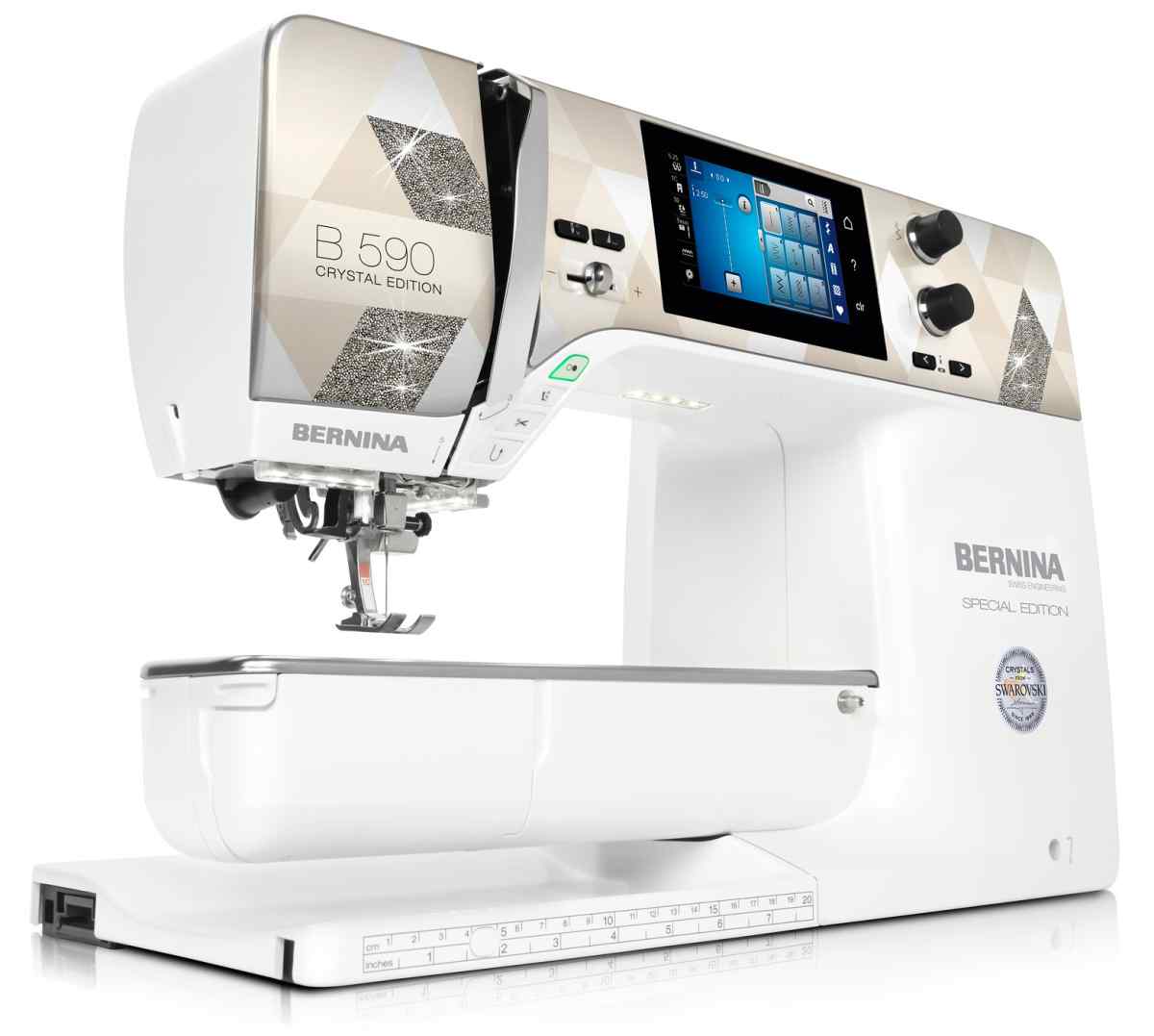 Швейно-вишивальна машина BERNINA 590 Crystal Edition